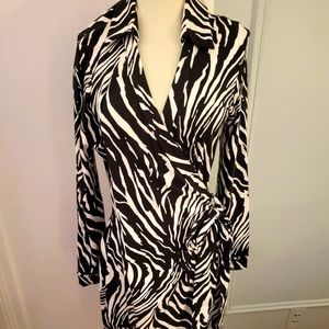 Diane von furstenberg wrap dress size 14 zebra